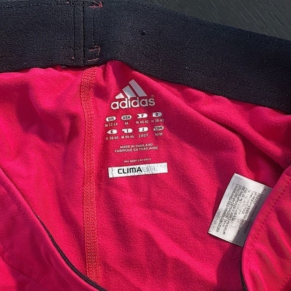 𝅺adidas climalite women Athleisure Capri Pants - Picture 4 of 4